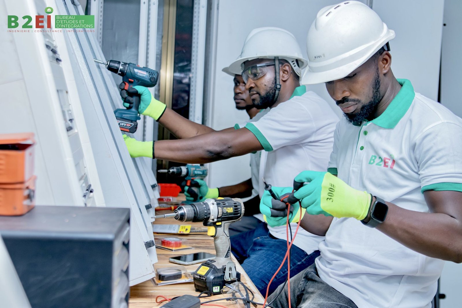 Intervention B2EI sur tableau électrique